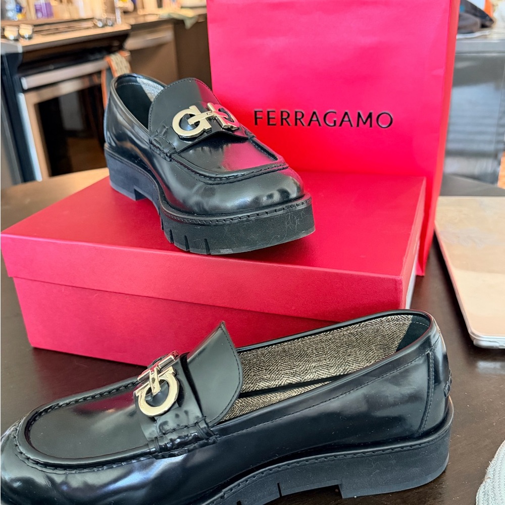 Salvatore Ferragamo Black Leather Gancini Lug Sole Loafers